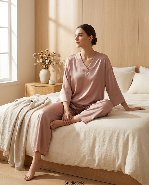 Ensemble Pyjama en Soie de Mûrier 20MM - Haut Col V & Pantalon