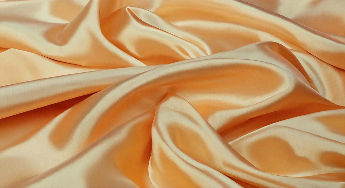 The Incredible Benefits of a Silk Sheet for a Luxurious and Comfortable Sleep - StudioSoie