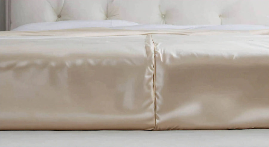 Guide Complet pour Choisir un Drap Housse en Soie de Qualité - StudioSoie