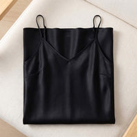 Robe Longue en Soie de Mûrier 21 Momme — Col V Bretelles Réglables 17 Coloris Femme - coloris noir | StudioSoie