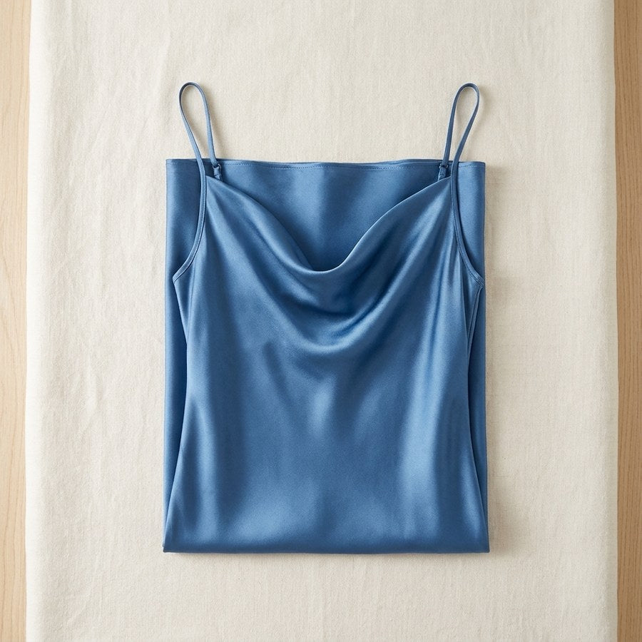 Robe mi-longue en soie de mûrier col drapé - coloris Bleu | StudioSoie