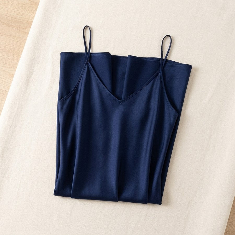 Robe longue en soie de mûrier col V - coloris Bleu Marine | StudioSoie
