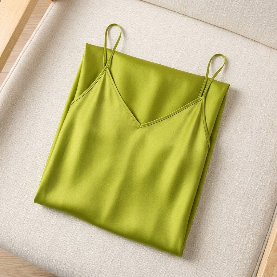 Robe longue en soie de mûrier col V - coloris Vert | StudioSoie