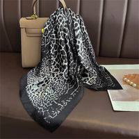 Foulard en Satin - 2026 - StudioSoie