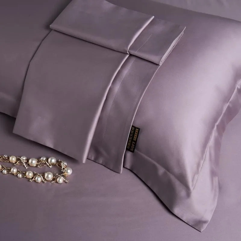 Bed linen set in 100% Egyptian cotton