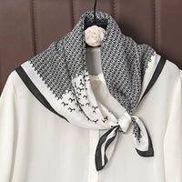 Foulard en Satin - 2026 - StudioSoie