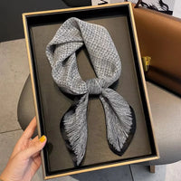 Foulard Carré en Soie Naturelle 65 cm - Accessoire Luxe 100% Soie de Mûrier