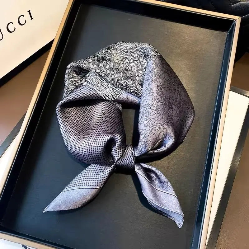 Foulard en Soie 100% - 2026