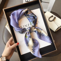 Foulard Carré en Soie Naturelle 65 cm - Accessoire Luxe 100% Soie de Mûrier