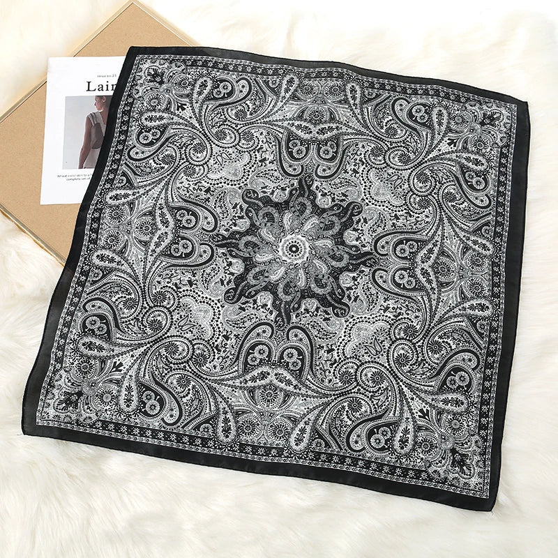 Foulard en Satin - 2026 - StudioSoie