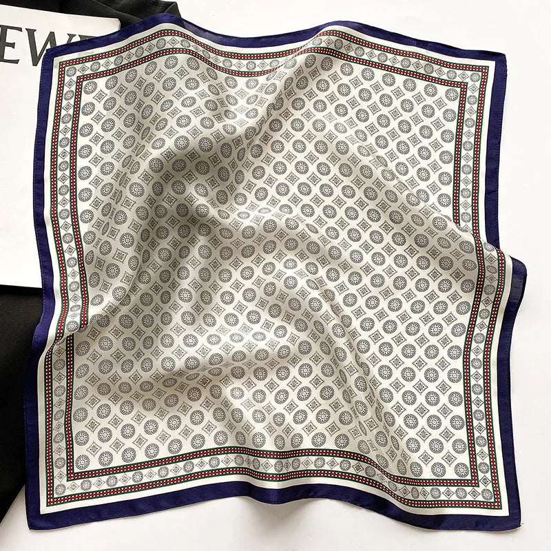 Écharpe - Foulard - Carré en Soie - Bandana - StudioSoie