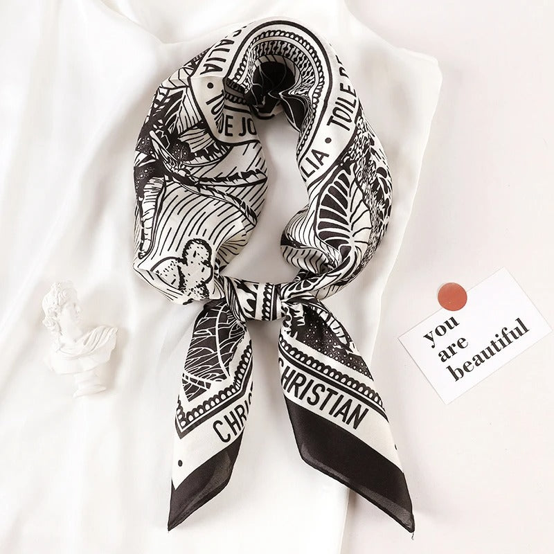 Foulard en Satin de Soie Luxueux - StudioSoie