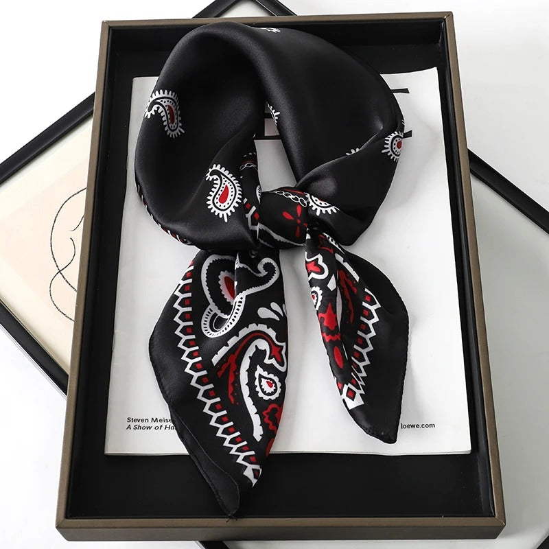 Foulard en Satin - 2025 - StudioSoie