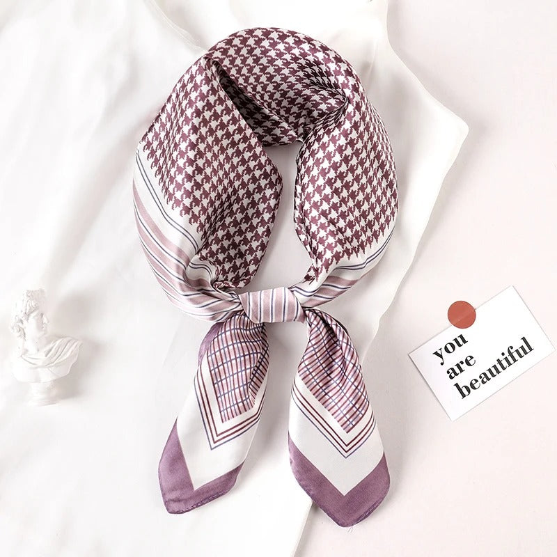 Foulard en Satin de Soie Luxueux - StudioSoie