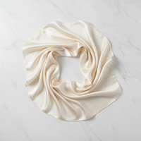 Silke Tørklæde i Morbærsilke 70 cm - Naturlig Elegance