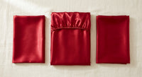 Parure de lit 3 pièces en satin glossy rouge - StudioSoie
