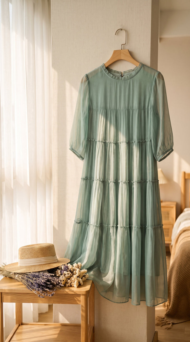 Robe longue en georgette de soie à volants – visuel 4 – StudioSoie