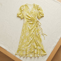 Robe portefeuille en crêpe de soie de mûrier – coloris Imprimé Anis – StudioSoie
