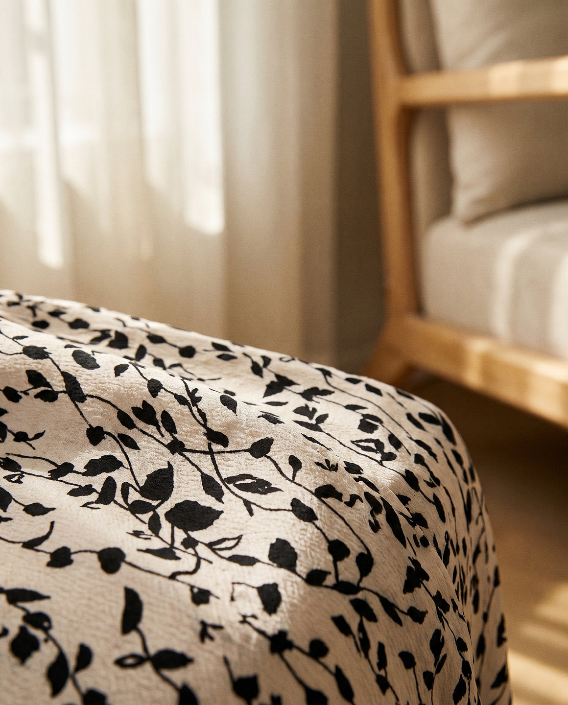 Robe thé en soie de mûrier – détail de la matière – StudioSoie